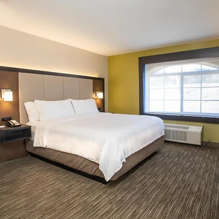 Holiday Inn Express Prescott By Ihg Exterior photo