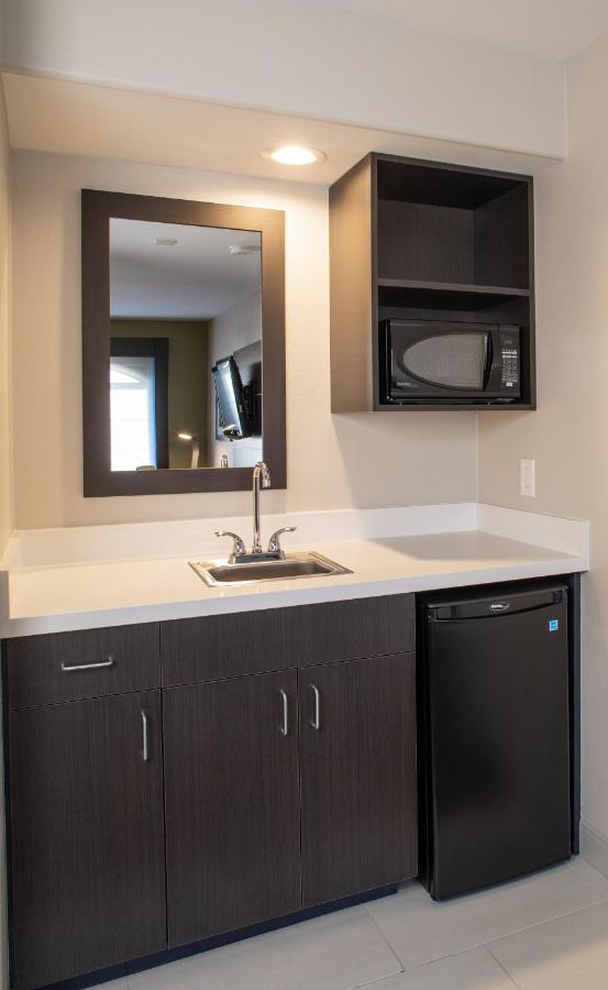 Express By Ihg Hotel Prescott